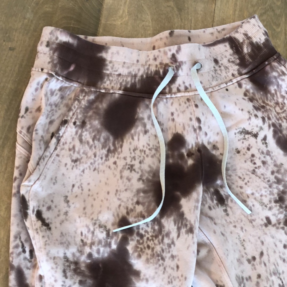 NWT Lululemon Joggers